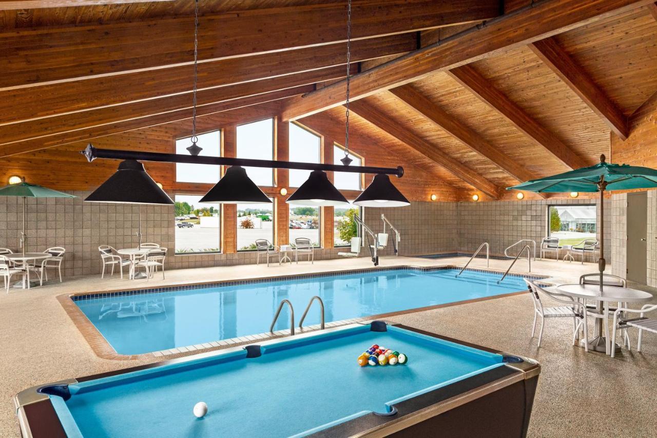 Americinn By Wyndham Sauk Centre Zewnętrze zdjęcie