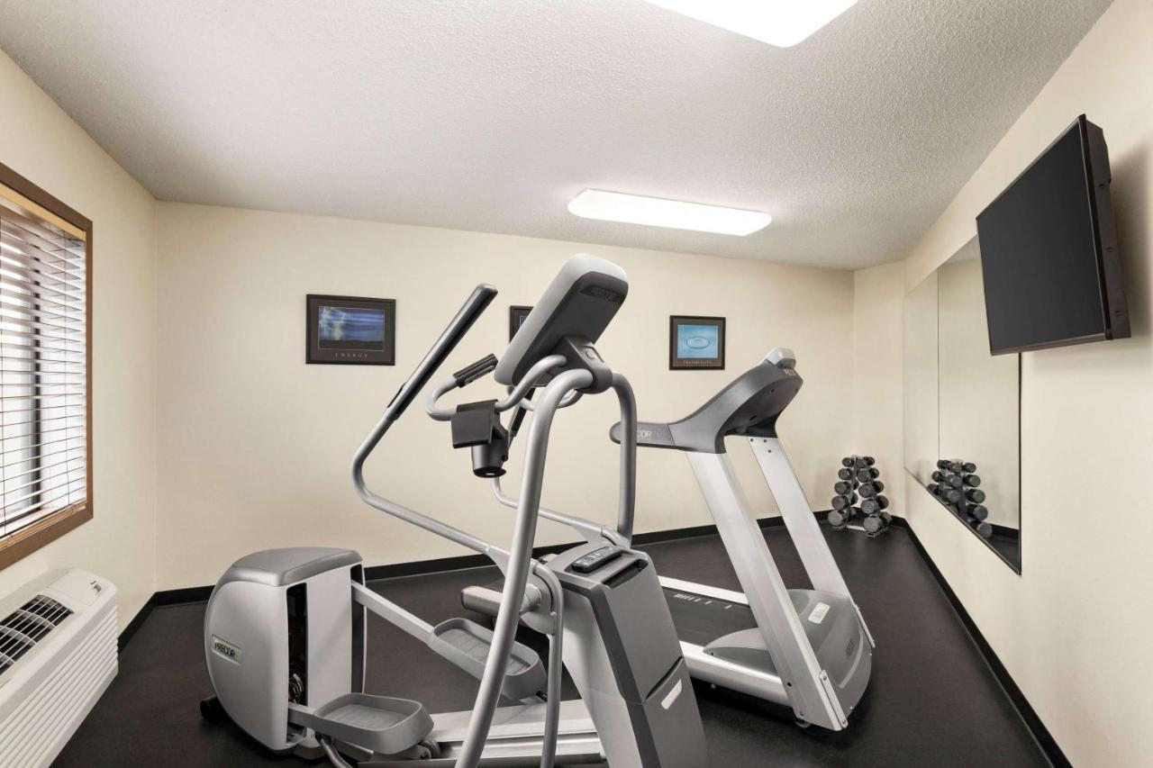 Americinn By Wyndham Sauk Centre Zewnętrze zdjęcie