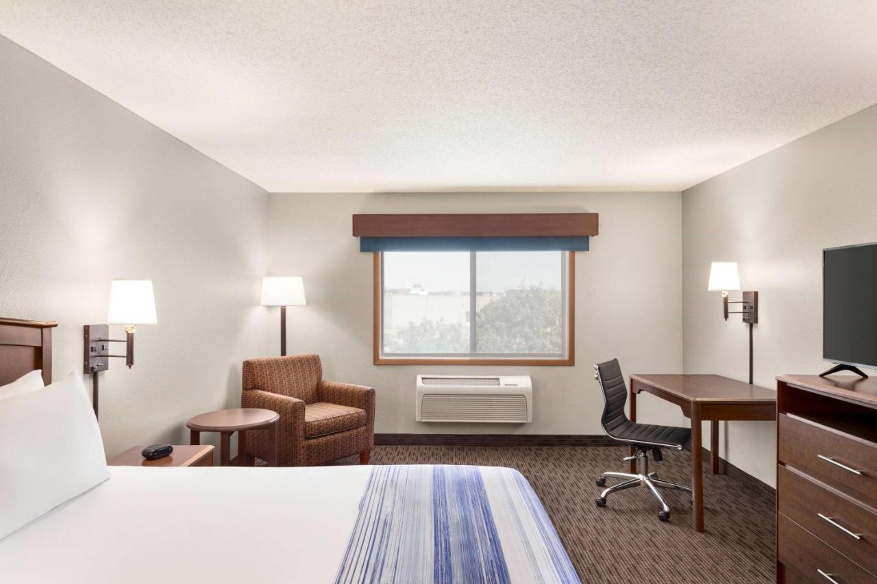 Americinn By Wyndham Sauk Centre Zewnętrze zdjęcie