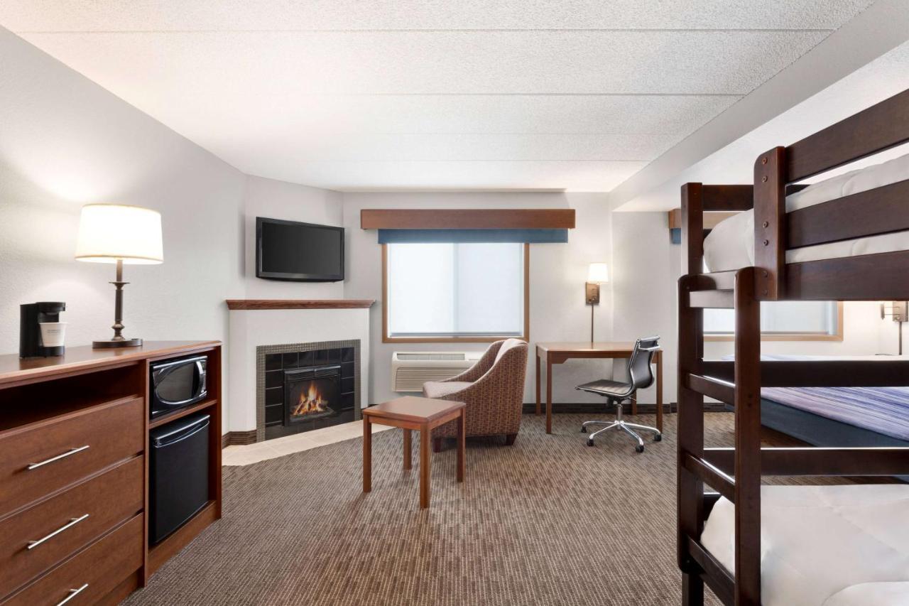 Americinn By Wyndham Sauk Centre Zewnętrze zdjęcie