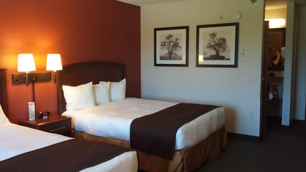 Americinn By Wyndham Sauk Centre Zewnętrze zdjęcie